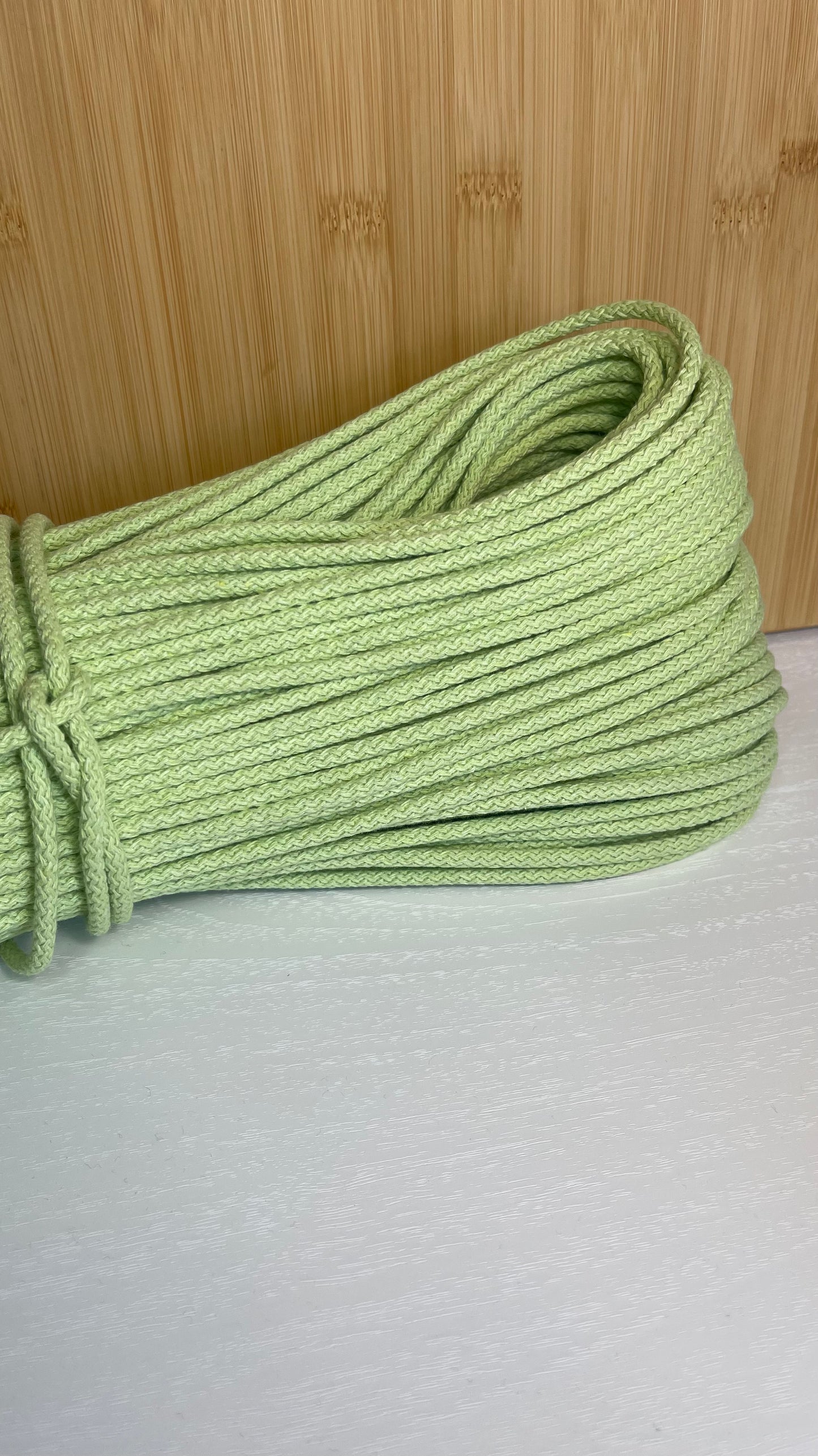 VERDE CHIARO