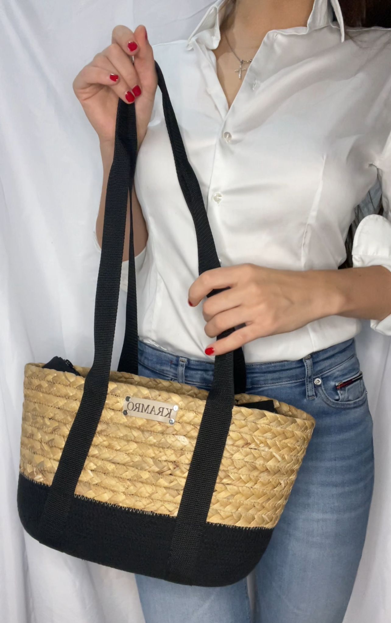 Borsa in corda e giacinto d’acqua